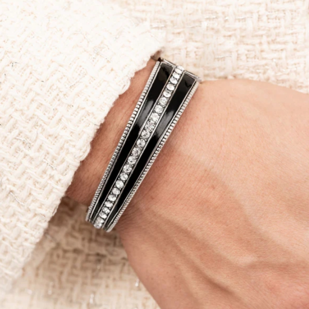 Exquisitely Empirical Black Bracelet